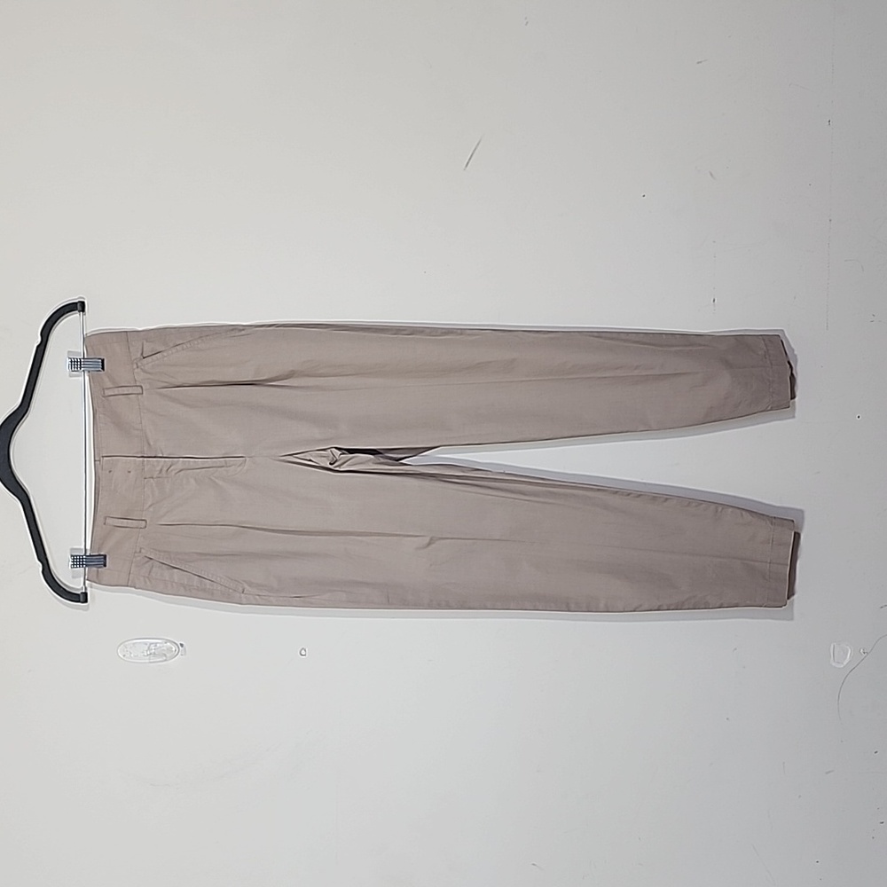 Akris Punto High Rise Pleated Nude Beige Pants Size 2
